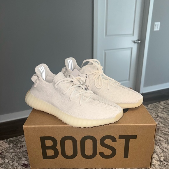 yeezy cream white size 13